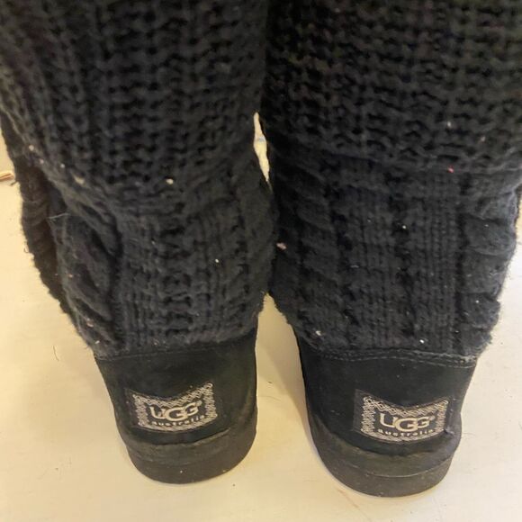 Ugg Carey knit black boots size 7 buttons - Picture 5 of 11